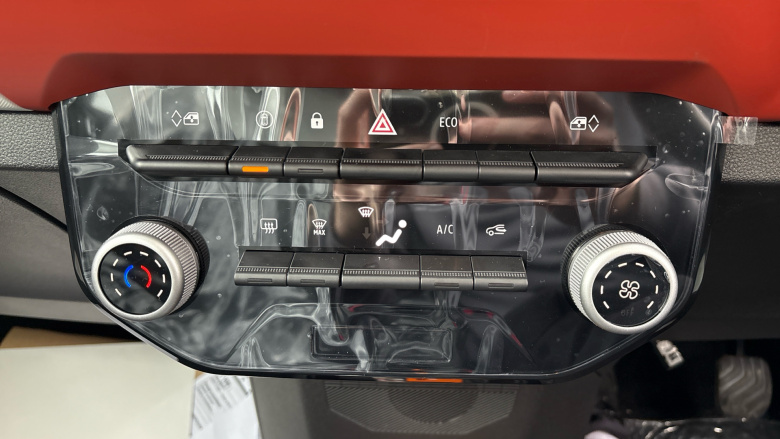 Dacia Spring 27kWh Expression 65 48kW 5dr Auto Electric Hatchback